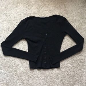 Brandy Melville Long Sleeve Crop Top